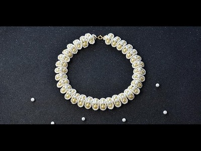 Free Beading Pattern for a Fashion White Pearl Bead Necklace