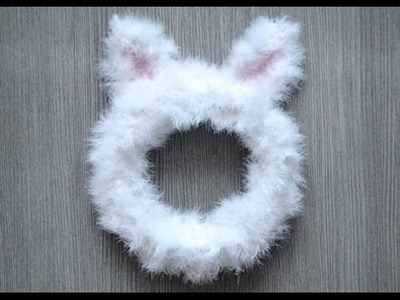 Fuzzy Easter Bunny Wreath Tutorial