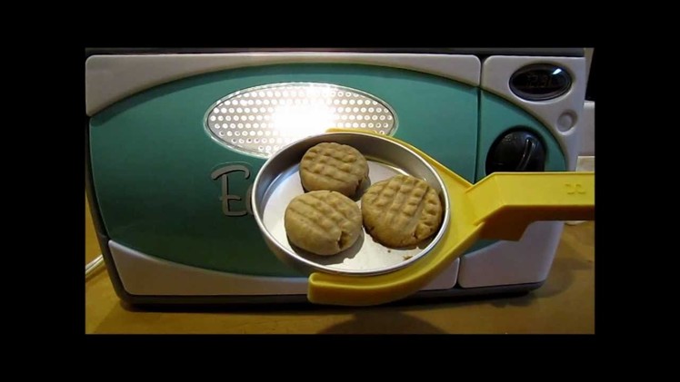 Easy Bake Oven Peanut Butter Cookies!