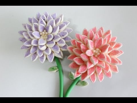 Marshmallow Flower Cupcake | Cupcake Decorating Tutorial