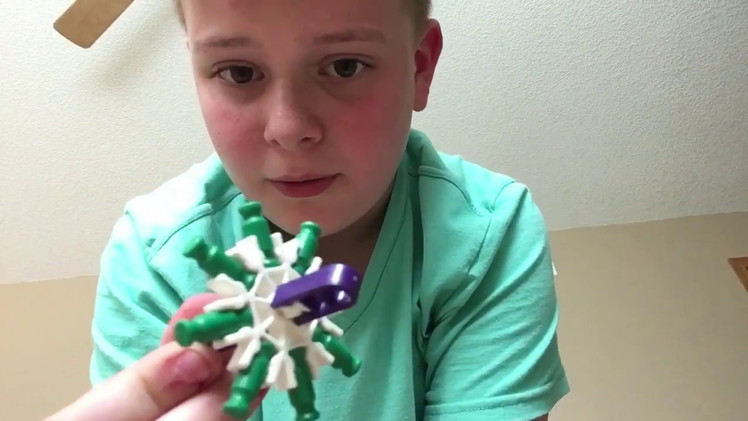 HOW TO MAKE A FIDGET SPINNER OUT OF KNEX