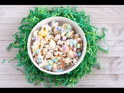 How to Make Easter Popcorn Snack Mix