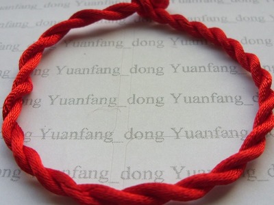 HOW TO MAKE A GOOD LUCK RED CORD BRACELET (UNDER 5 MINUTES!)