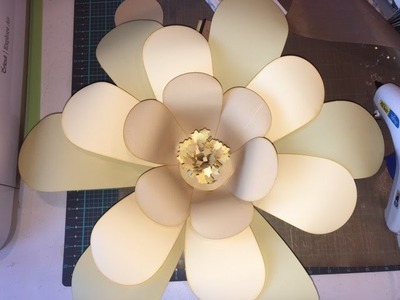 Large Paper Flower using Cricut Design Space