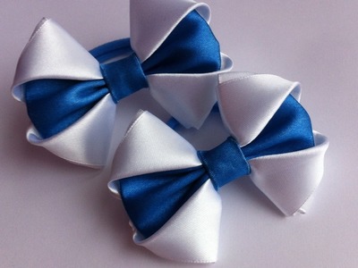 The decoration on the elastic hair band Kanzashi.Blue and white bow