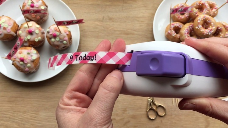 How to make personalised party decorations with a label maker