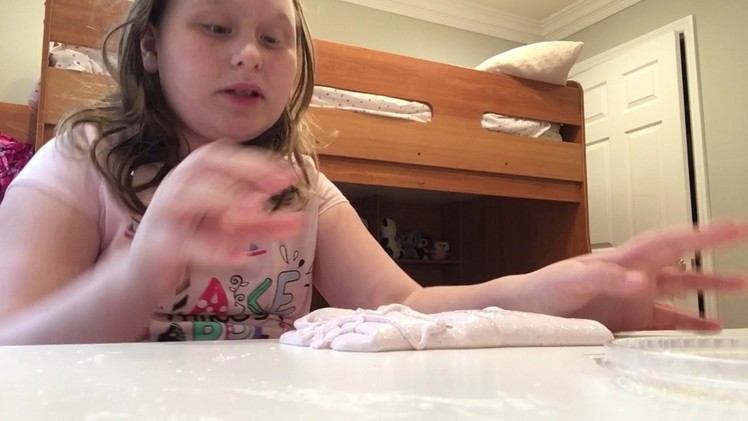 Asmr playing with sticky slime????????