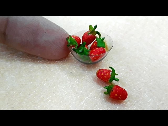 DIY  -  craft tutorial -  Miniature strawberry for your doll