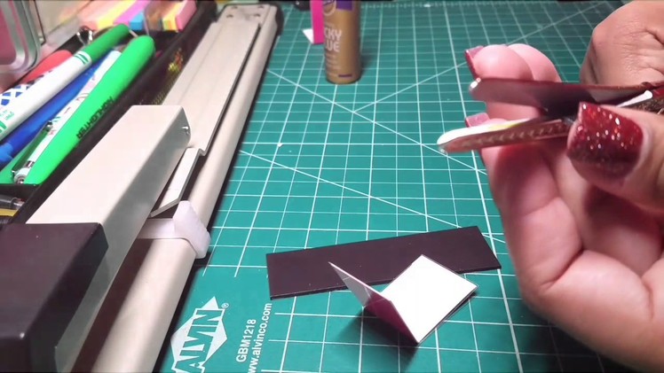 Cute & Easy DIY Magnetic Bookmarks!