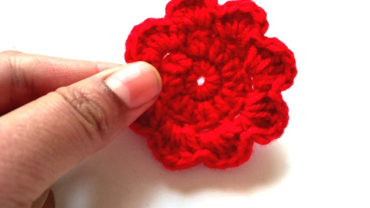 How to crochet a woolen flower.