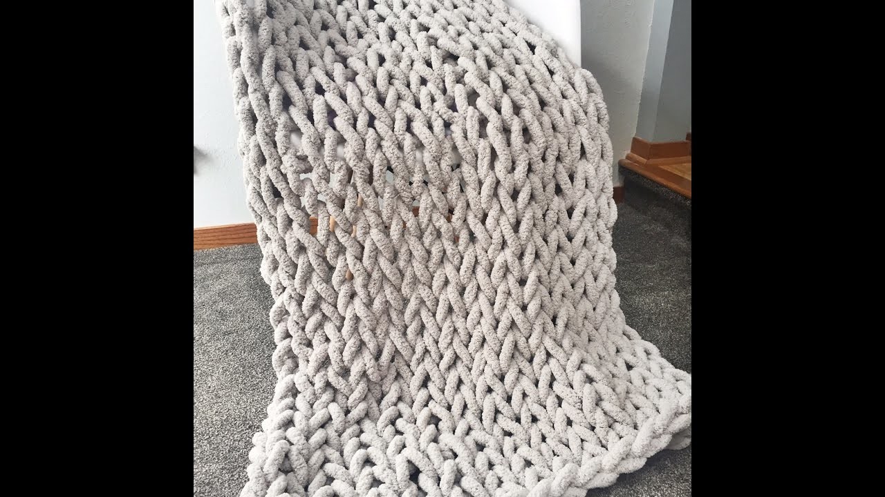 How to Hand Knit a Super Chunky Chenille Blanket 40x60 in ...