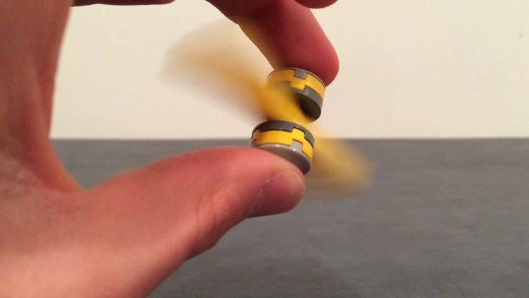 How to make a Lego Fidget Spinner (Easy!)