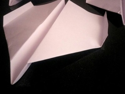 MAKE BEST PAPER AIRPLANE IN 1 MINUTE????
