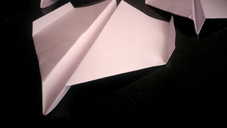 MAKE BEST PAPER AIRPLANE IN 1 MINUTE????