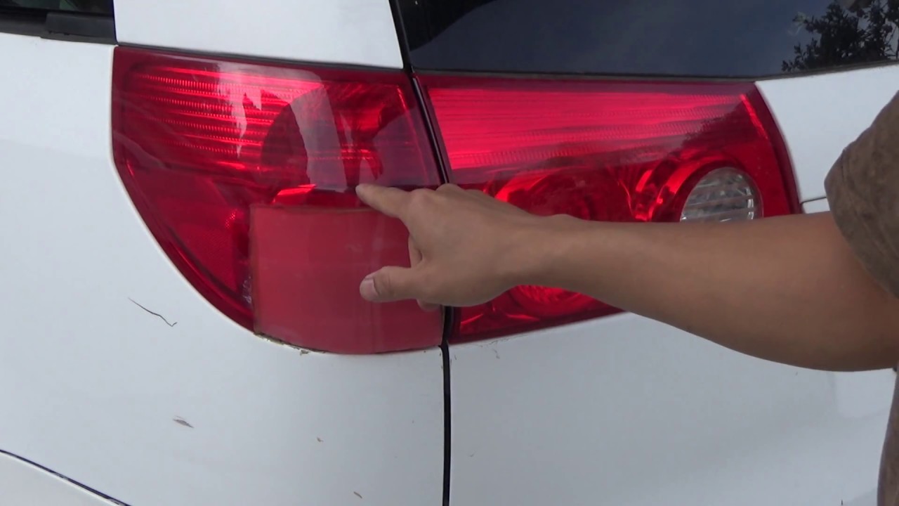 DIY: Toyota Sienna 2004-2010 tail light assembly and bulbs replacement