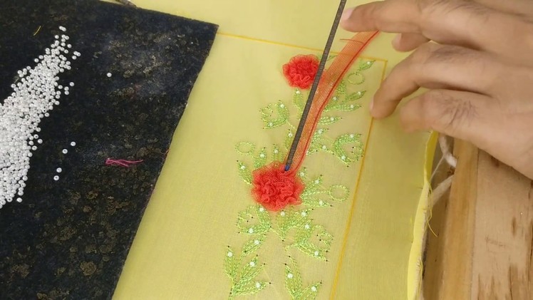 Making of satin pluffy flower