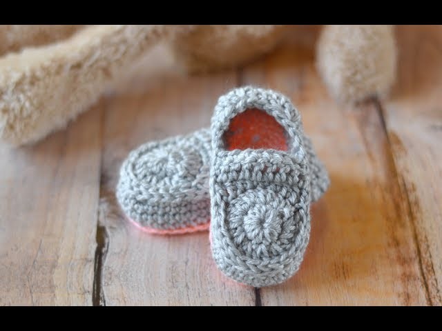 How to Crochet Adorable Baby Loafers