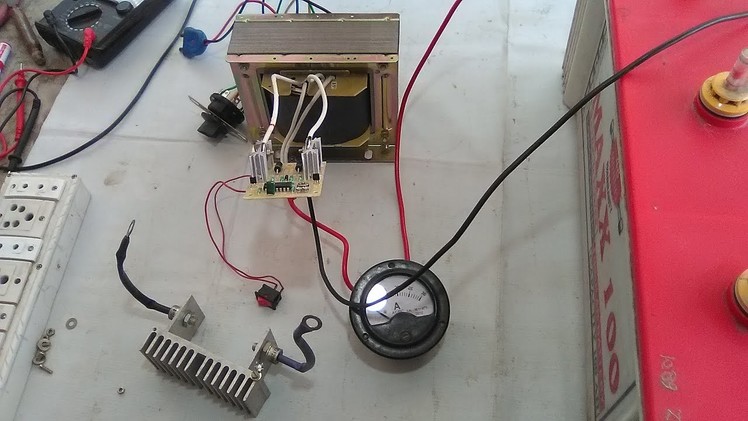 How To Make 12-0-12 Volt Transformer With Dual Function Battery Charger And Inverter. YT-49