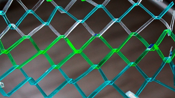HOW TO MAKE A NET OF PLASTIC BOTTLES. Brilliant Ideas