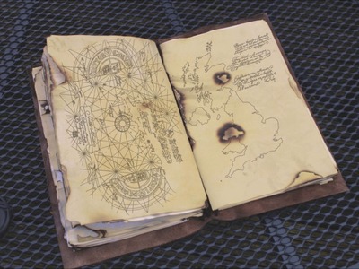 How To Make A Traveler's Notebook