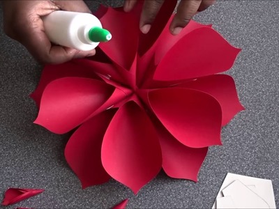 Ariana Giant Paper Flower