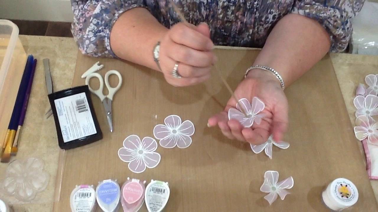 Honey Doo Crafts Vellum Flowers