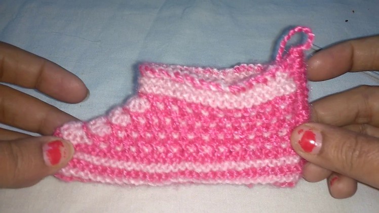 BABY BOOTIES (SLIPPERS)IN HINDI