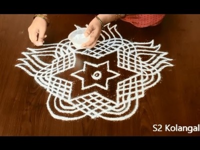 Lotus rangoli designs with 9 to 5 Dots - lotus muggulu for friday - padi kolam