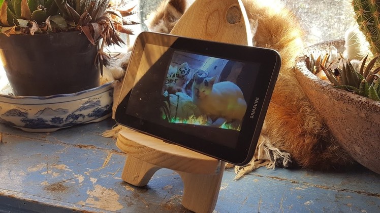 Mini Viking Chair DIY Phone Holders Pallet Wood Hack