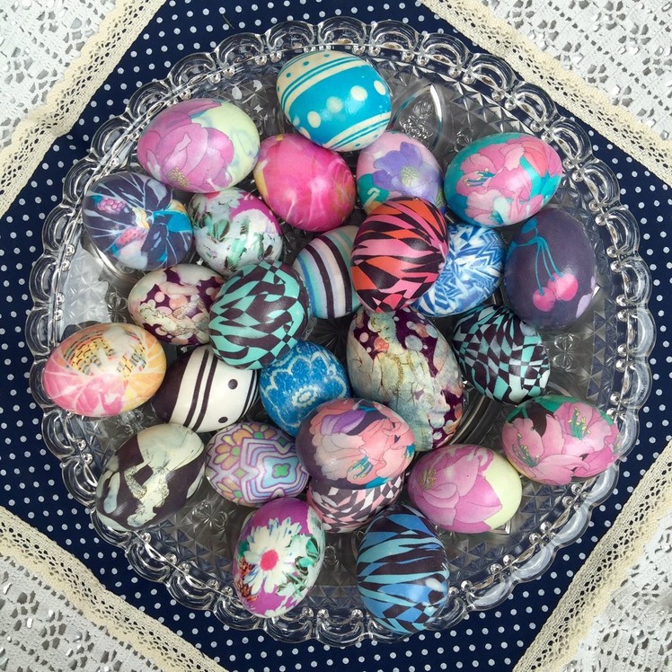 DYE EASTER EGGS WITH SILK