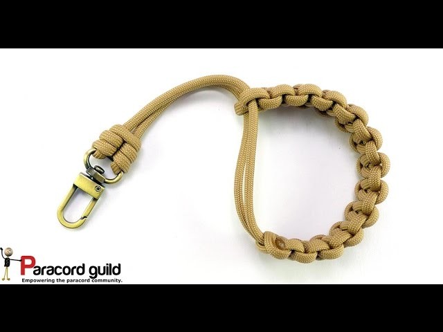 Paracord camera strap