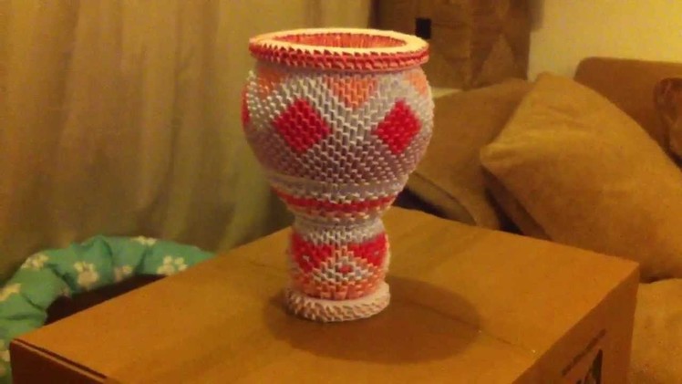 Pink 3D Origami Vase