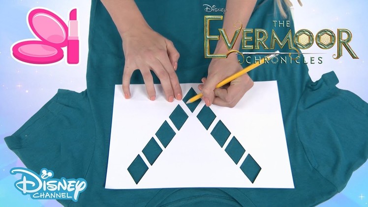 The Evermoor Chronicles | Fashion Tutorial: DIY Stencil T-Shirt | Official Disney Channel UK