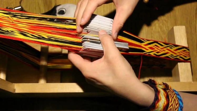 Card Weaving - Interlaced Pattern