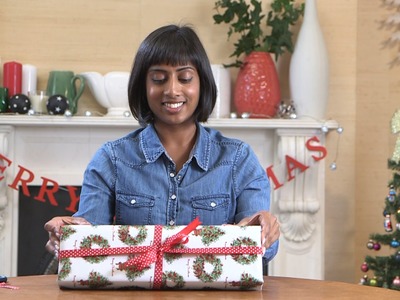 Make Christmas gift wrapping easy: Boots Christmas gift wrapping tips