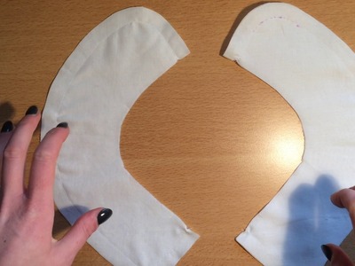 Attaching a Peter Pan Collar (Flat collar)