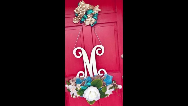 How to make a deco mesh letter door decoration
