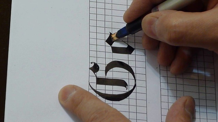 How to Write "G & g" in Gothic style
