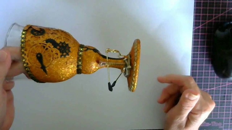 How to Glitter a wine glass.  STEAMPUNK GLASS