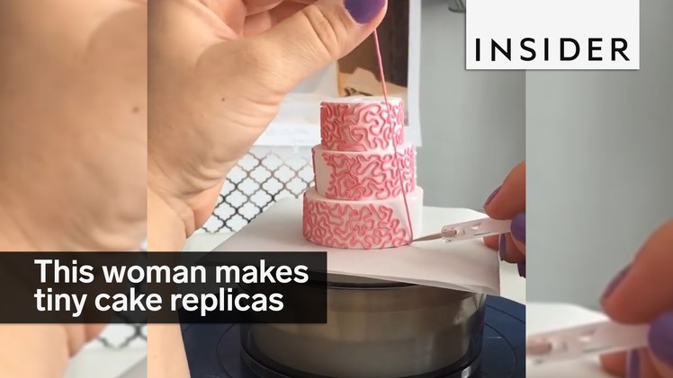 This woman makes tiny replicas of wedding cakes and bouquets