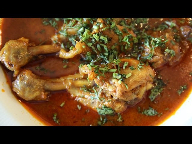 How To Make Malvani Chicken | Authentic Malvani Chicken Gravy Recipe | Maharashtrian Recipe by Smita