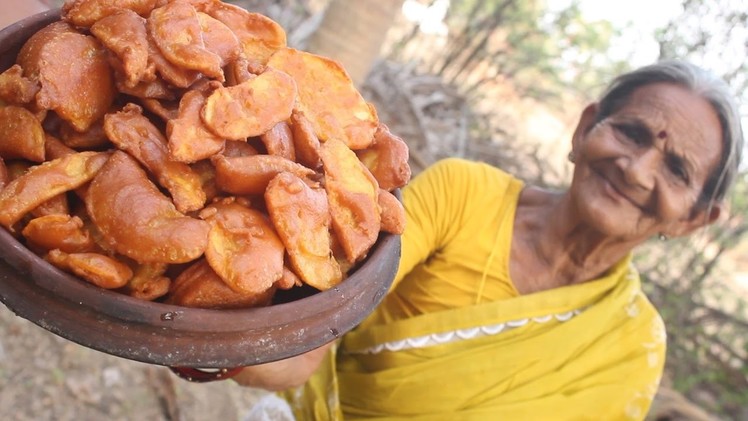 How to make Potato Bajji Recipe by my Grandma || Myna Street Food