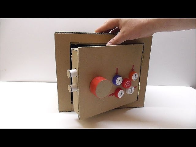 How to Make Safe with Combination Lock from Cardboard