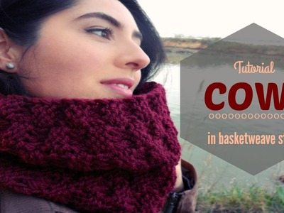 Easy knitted cowl in basketweave stitch on round loom