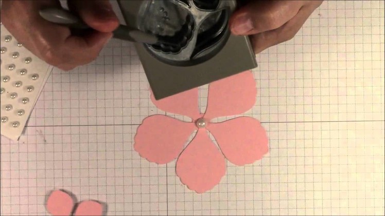 Quick and Easy Flowers Using the Blossom Petals Builder Punch