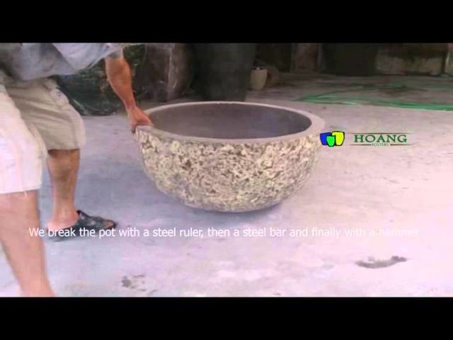 Vietnam Pottery supplier : break down the lightweight concrete pot with hammer www.hoangpottery.com