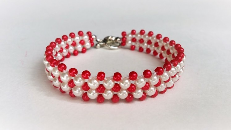 Beaded beads pattern . How to make a simple bracelet