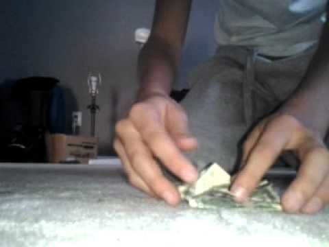 How to make 4 leaf clover out of a few bucks