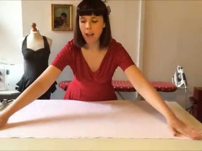 HOW TO MATCH SELVEDGES AND STRAIGHTEN YOUR FABRIC'S GRAIN