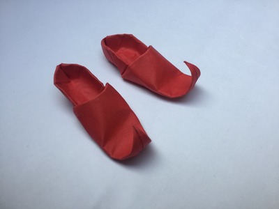 Origami PUNJABI JUTTI (ELF shoes)
